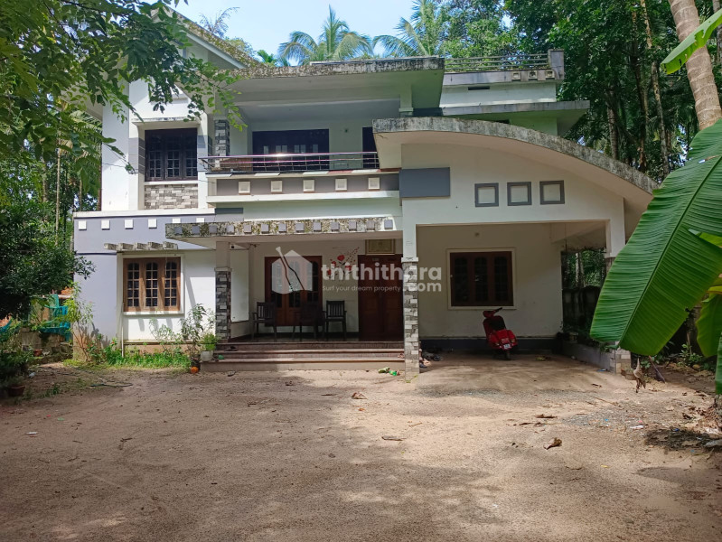 4 BHK house for sale at Guruvayur Thrissur