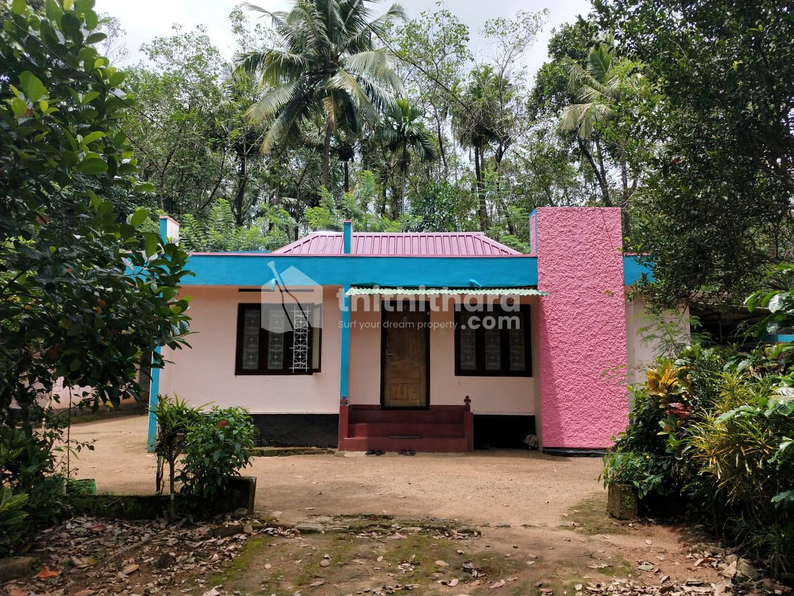 4 BHK house for sale at Cherumkuzhy Thrissur