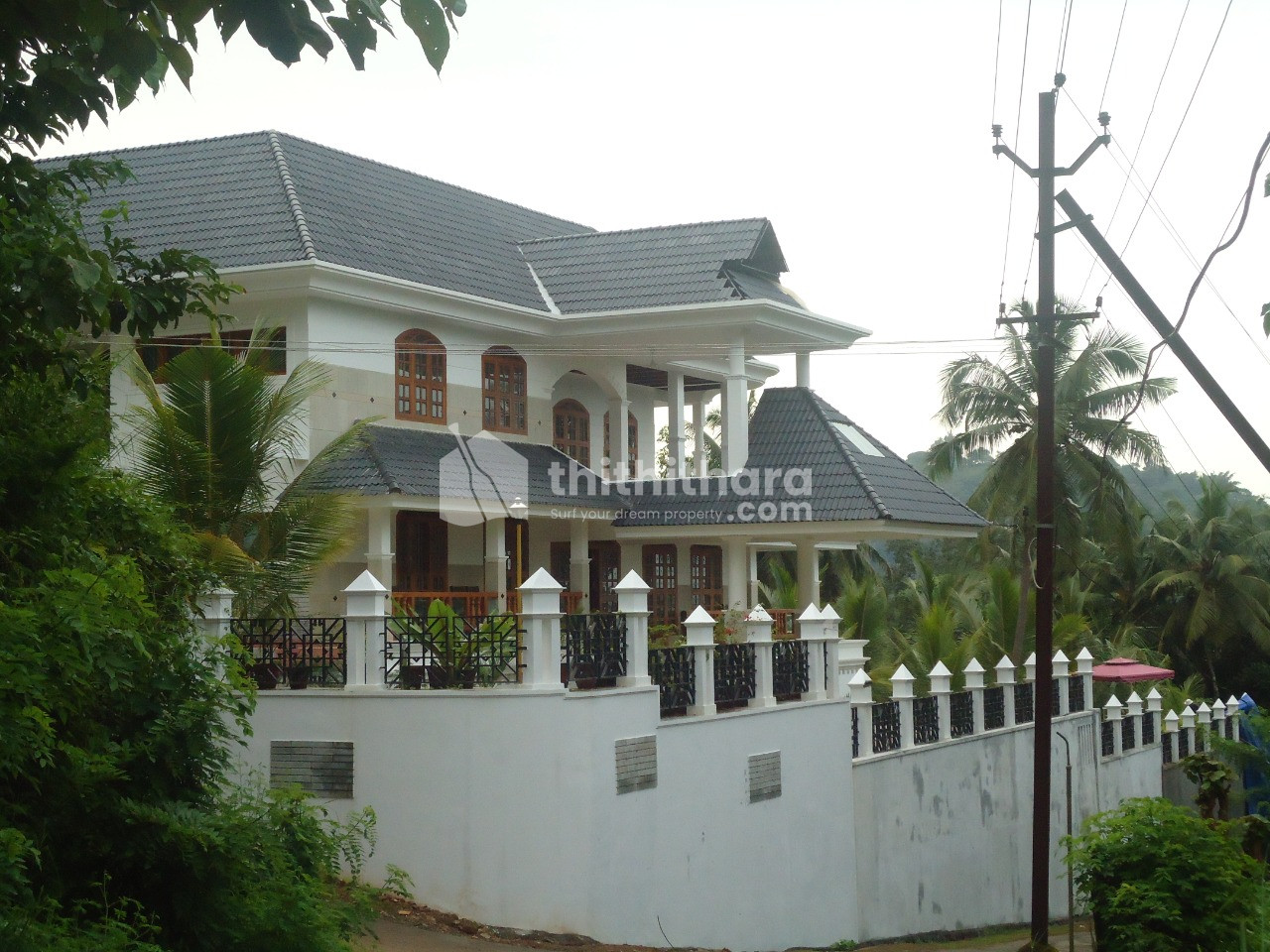 Luxury House for sale in Puzhakal Thrissur