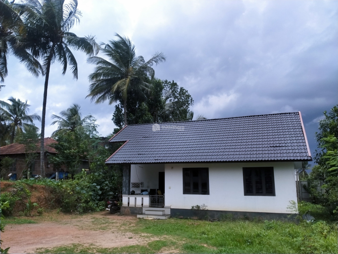3 BHK House for sale at Mannarkad Palakkad