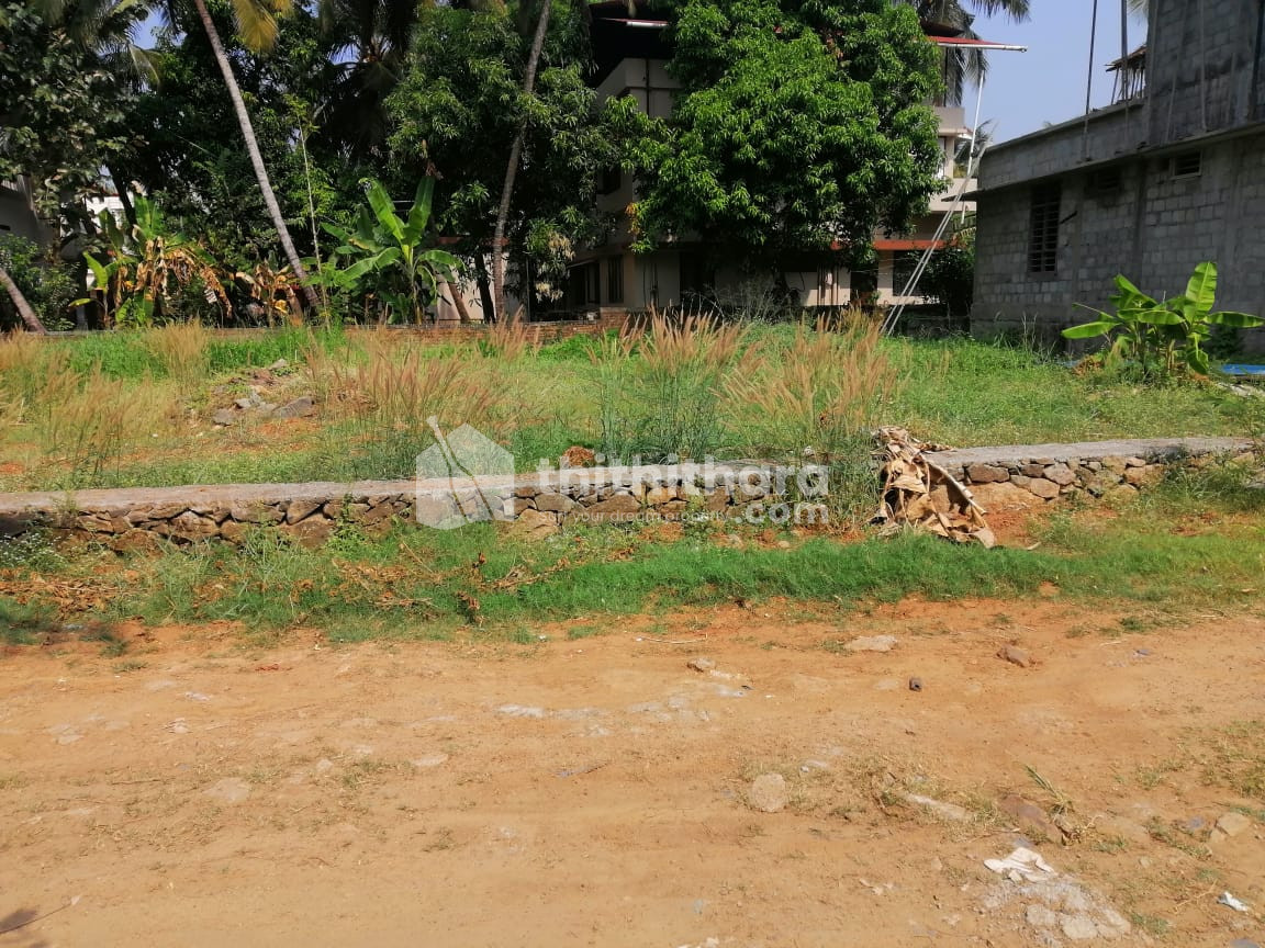 Commercial land for sale in chelakottukara Thrissur
