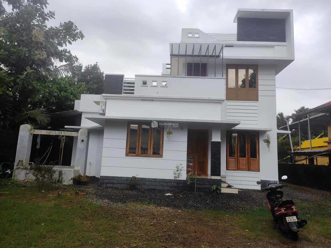 3 BHK Independent house at Aluva Ernakulam