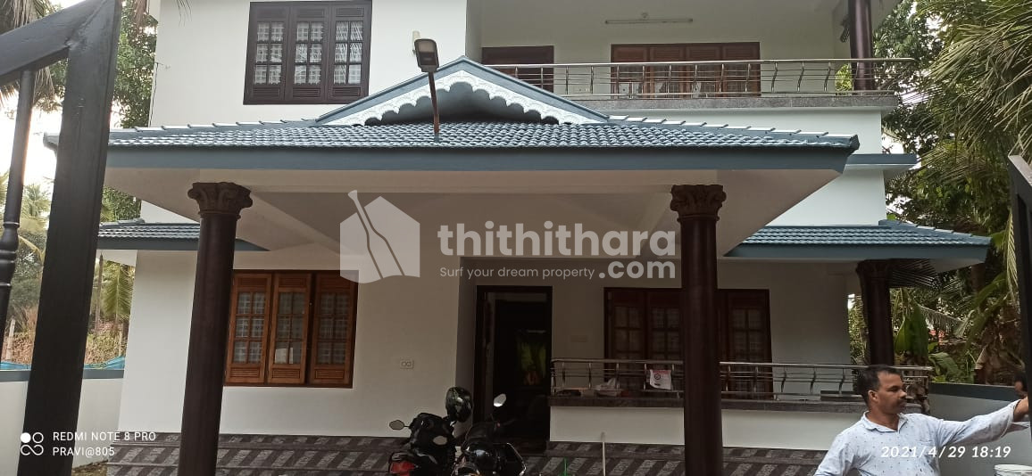 3 BHK Independent house for rent in Thrikaripppur Kasaragod