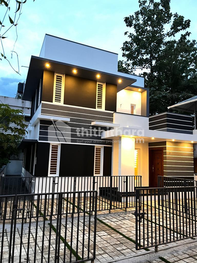3 BHK Villa for sale at Aluva Ernakulam