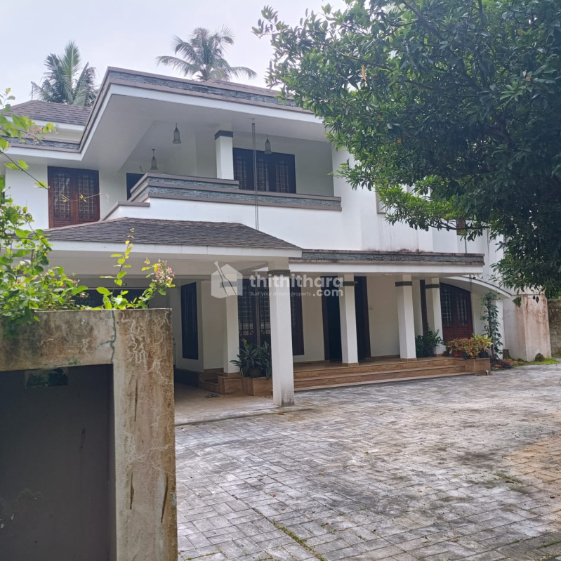 4 BHK house for sale at Vattakkallu Thrissur