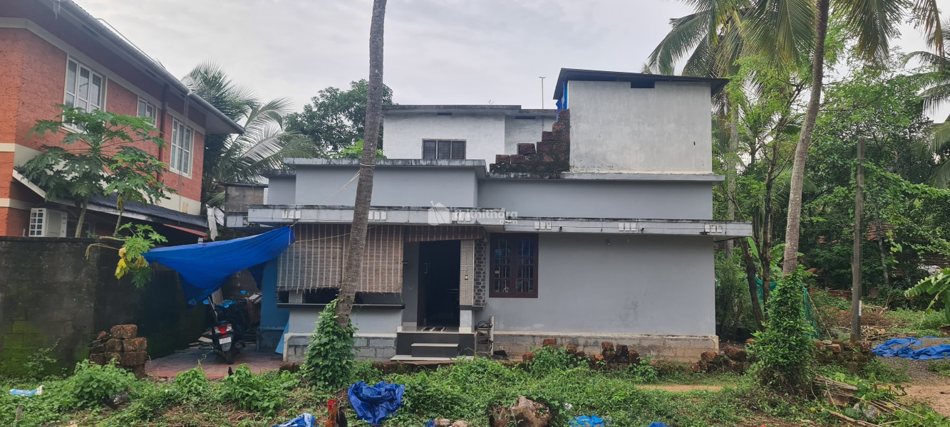 House for sale at Parappanangadi Malappuram
