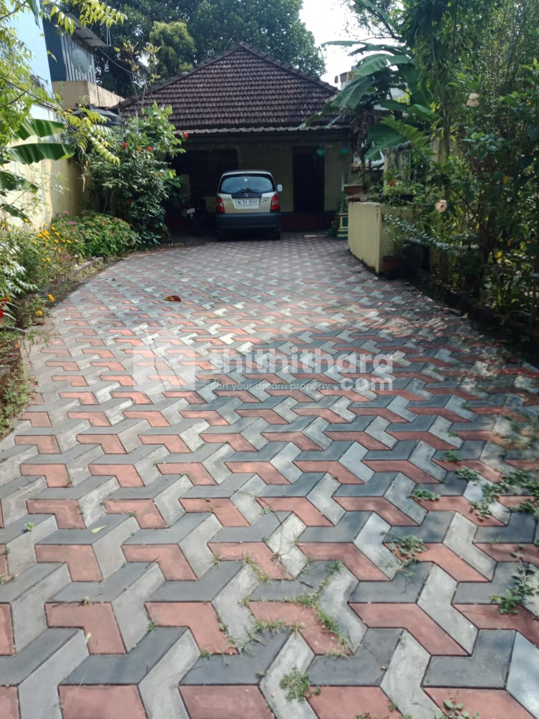 2 BHK house for sale at Vadakkanthara palakkad