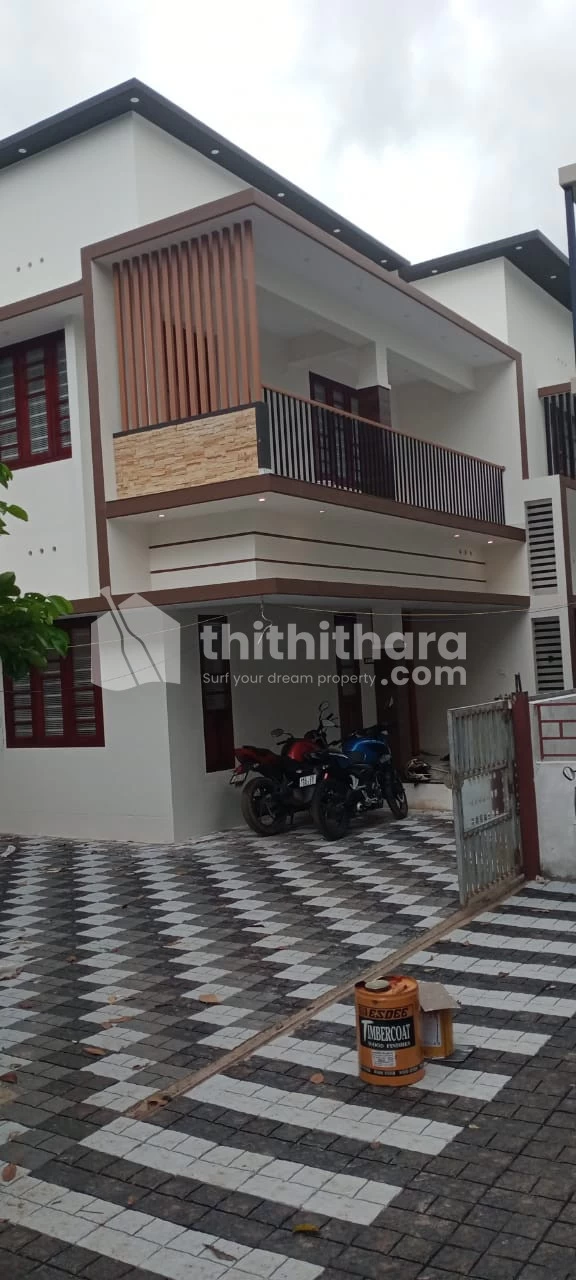 4 BHK house for sale at Kariavattom Thiruvananthapuram 