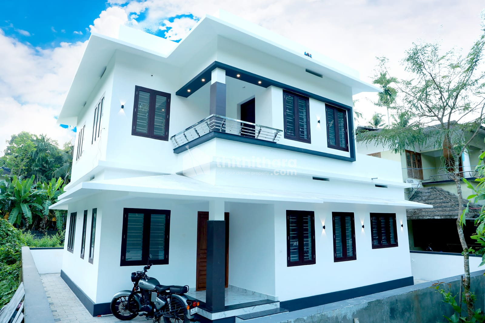 5 BHK Independent House available for sale in Pantheeramkavu Kozhikode