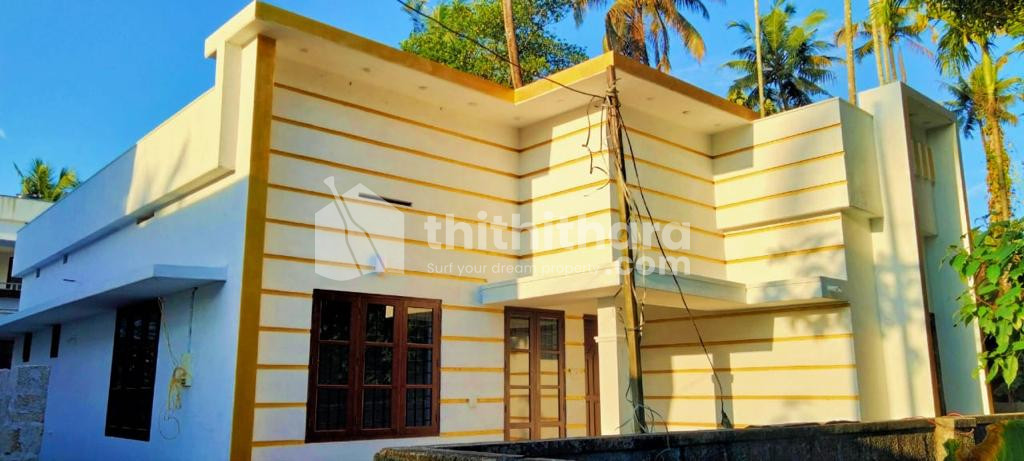3 BHK house for sale at Perumbaavoor,Ernakulam