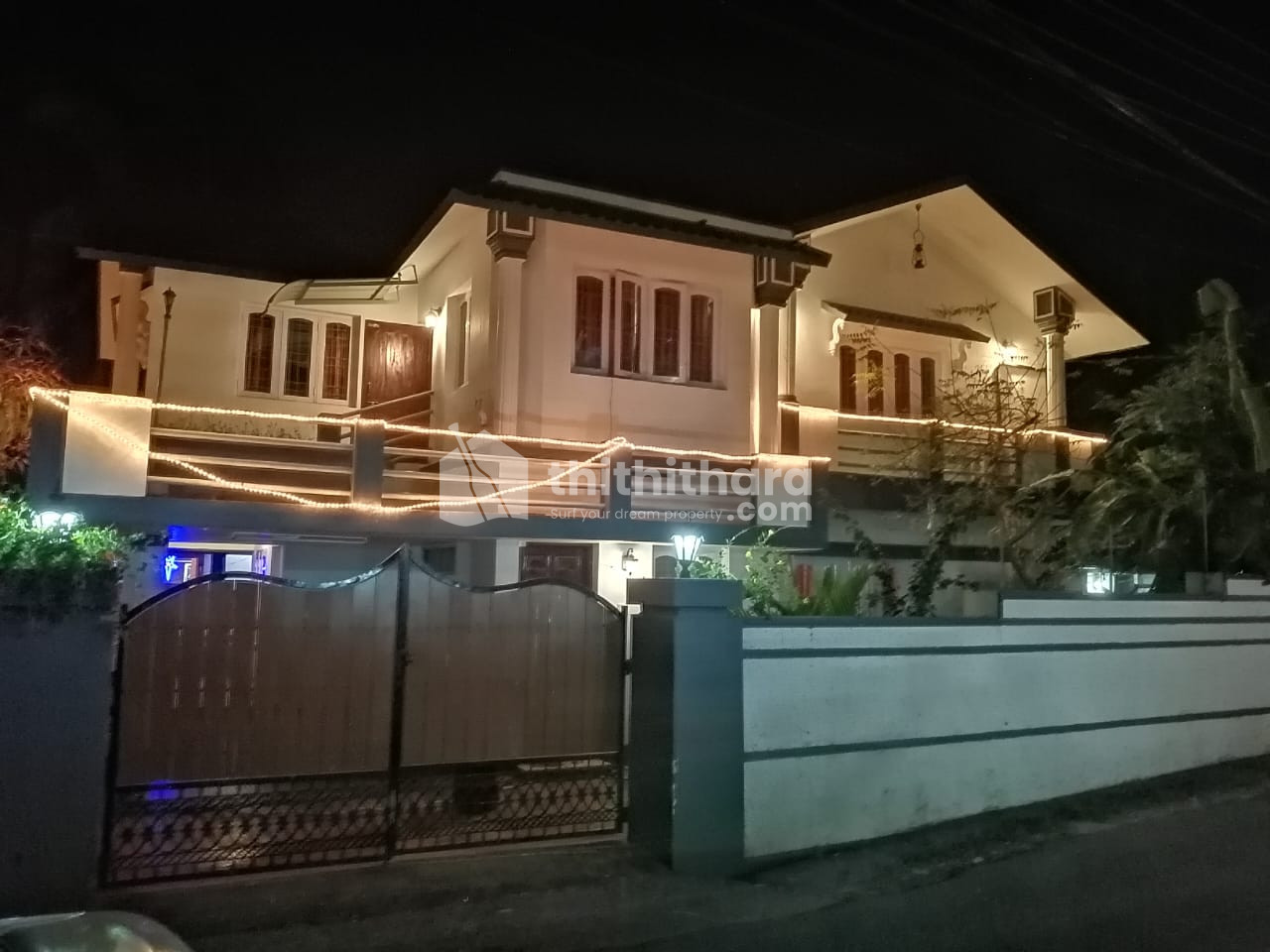 4BHK house for sale at Chirattapalam Ernakulam