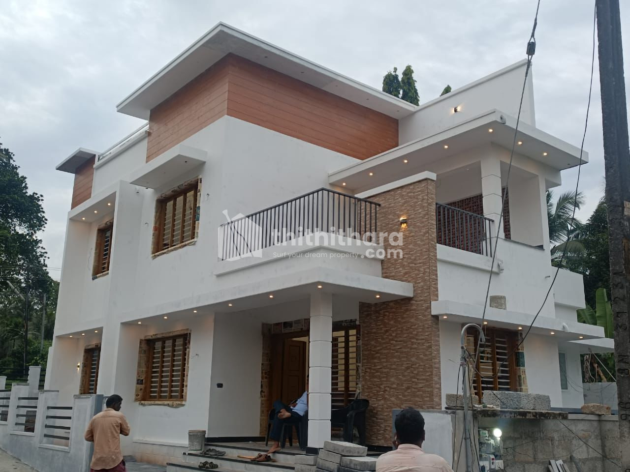 4 BHK house for sale at Kuttanellur Thrissur 