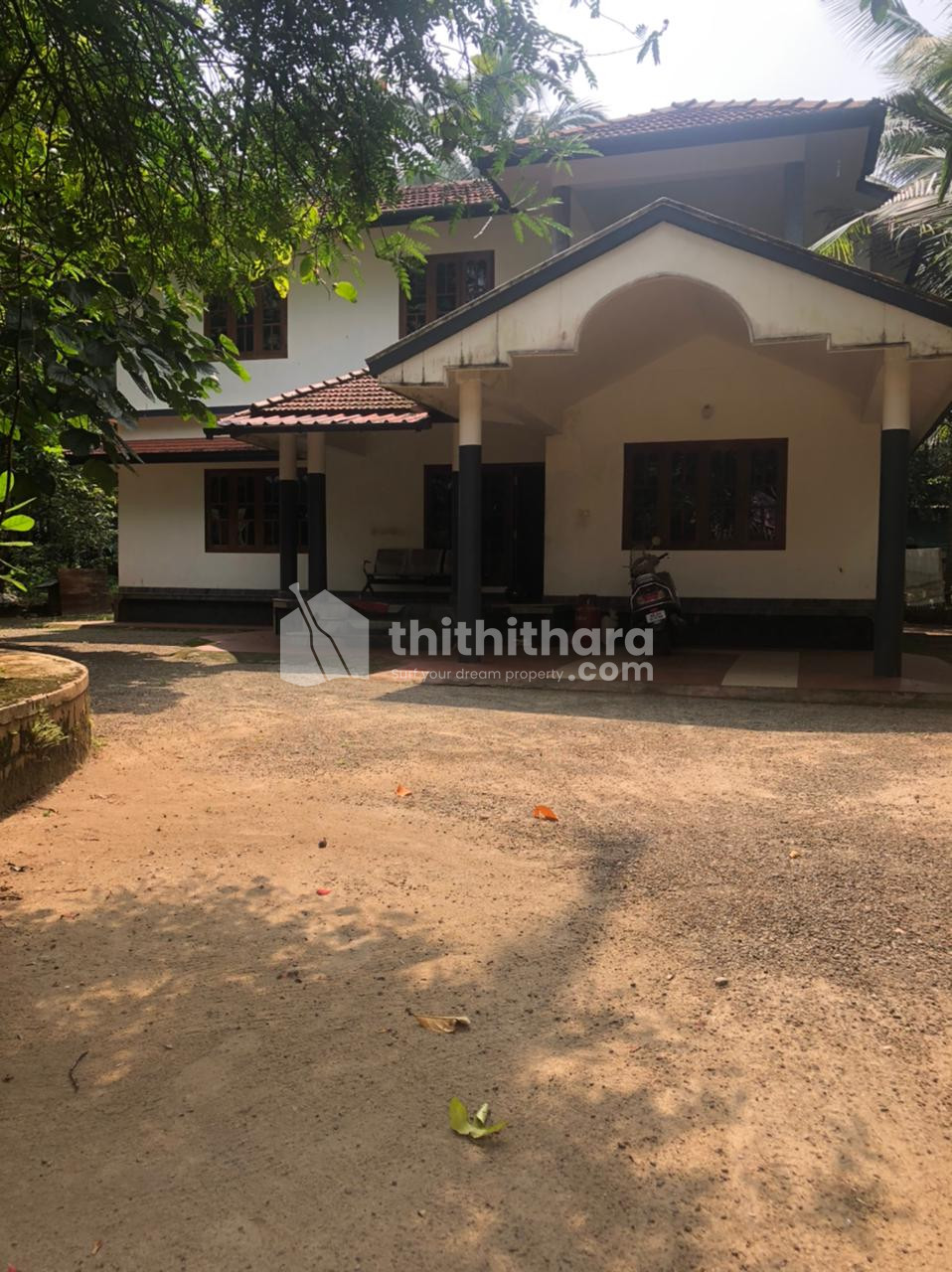 5 BHK Independent House available for Sale in Thamarasseri Kozhikode