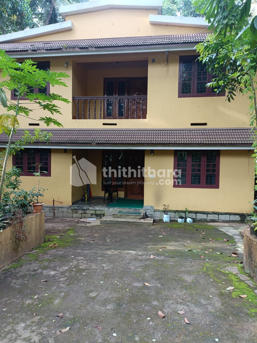 4 BHK House for sale at Thiruvilwamala Thrissur