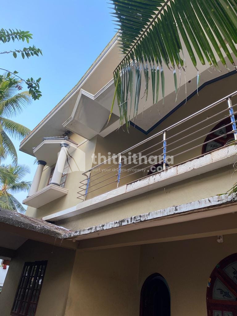 5 BHK Independent House available for Sale in Azhikode Kannur