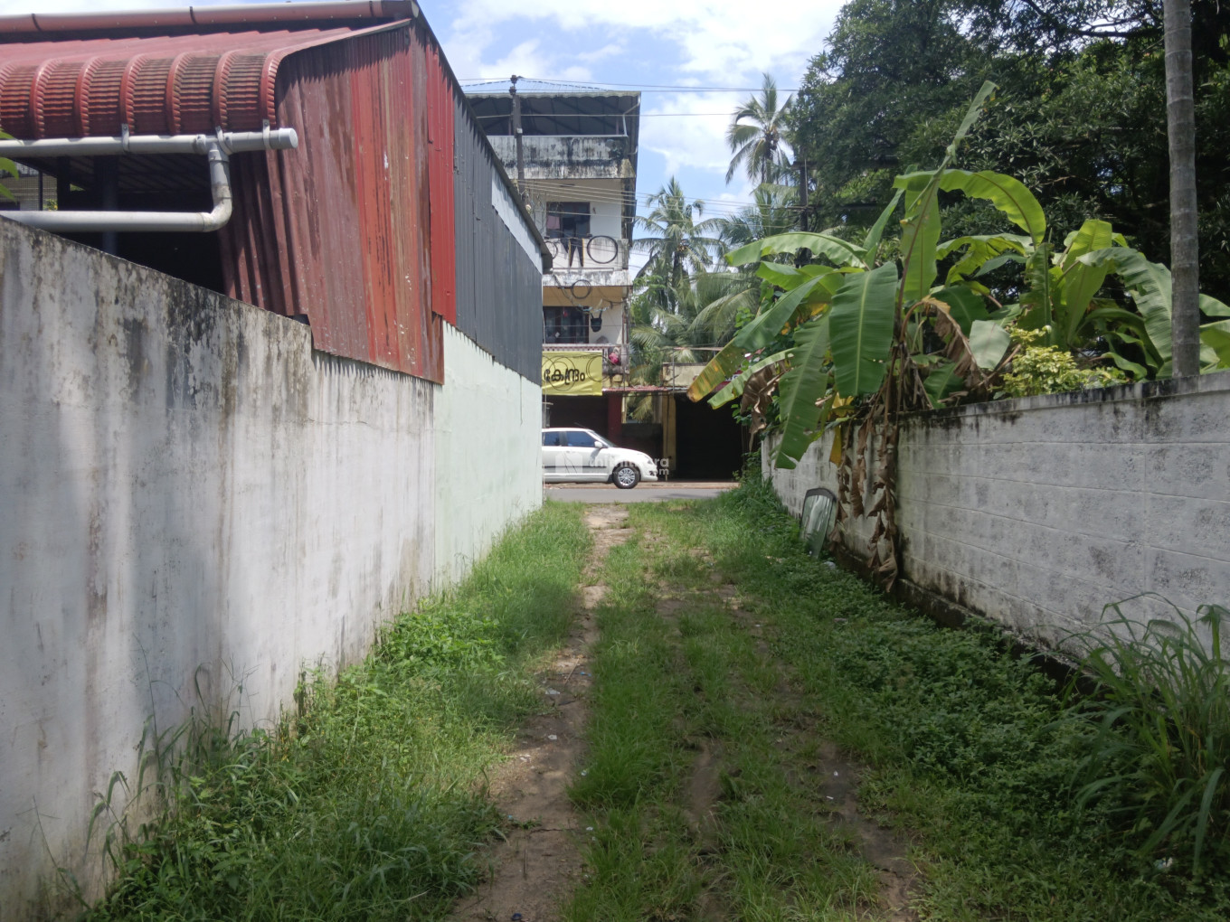 Residential land available for Guruvayoor Thrissur