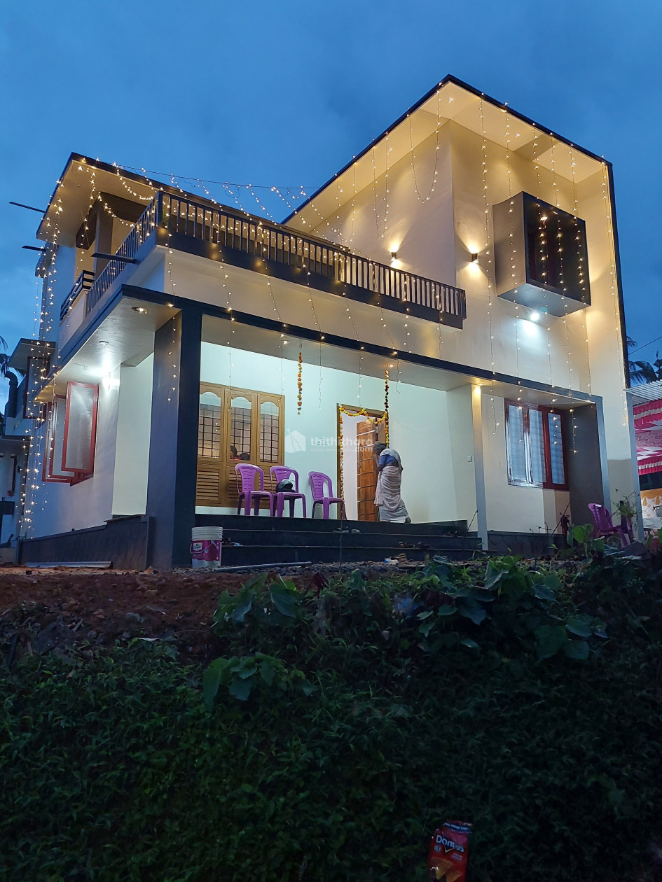 4 BHK House for sale at Mulakuzha Alappuzha
