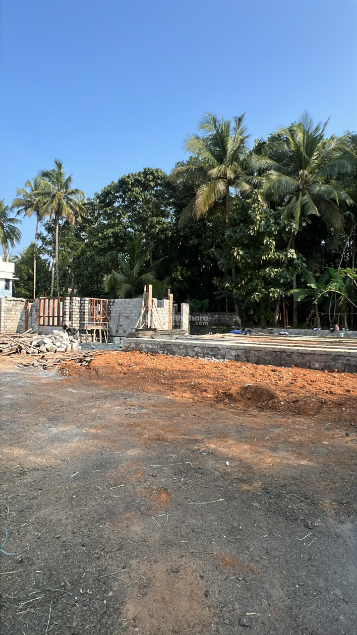 Residential plots for sale in Mundur Thrissur