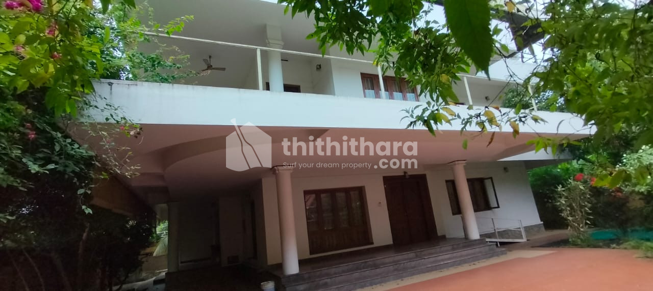 4 BHK house for sale in Patturaikkal,Thrissur