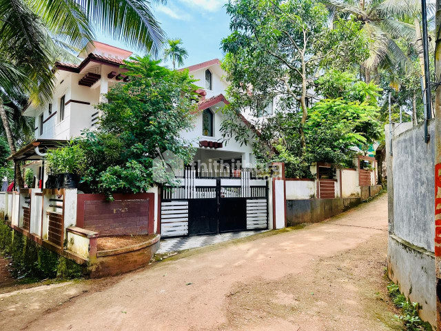4 BHK Independent House available for Sale in Kunnamangalam Kozhikode