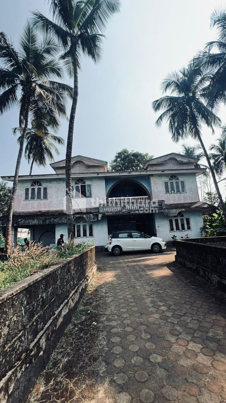 8 BHK house for sale at Kottakkal Malappuram