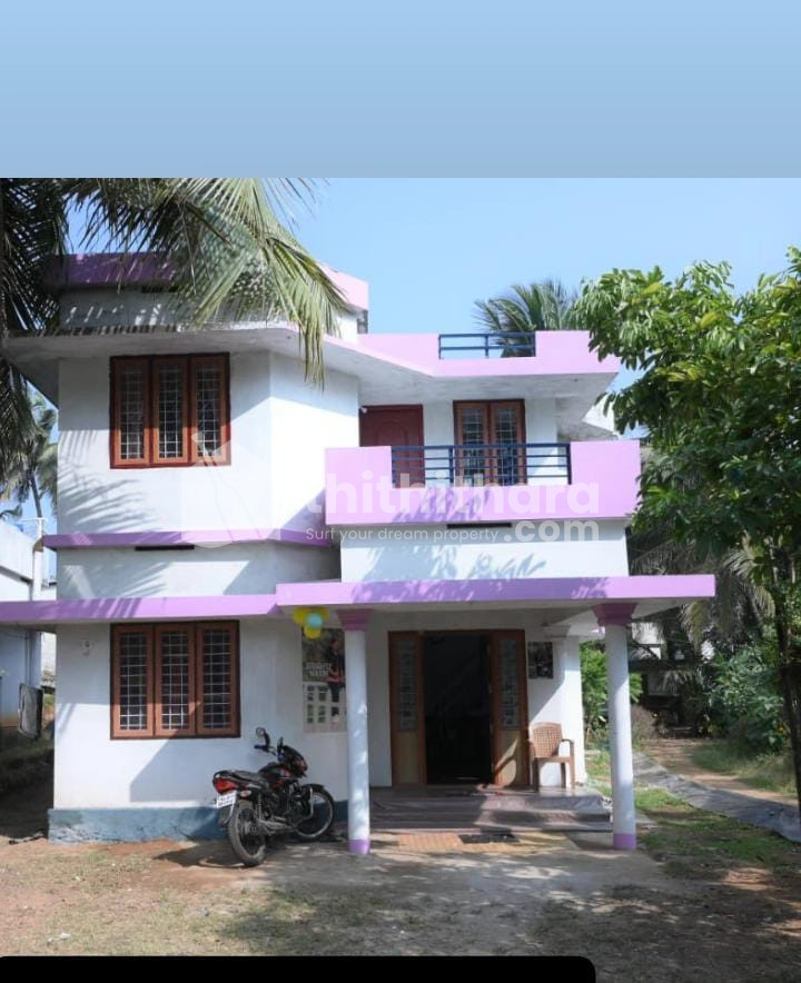 4 BHK Independent House for sale at Ollur Thrissur