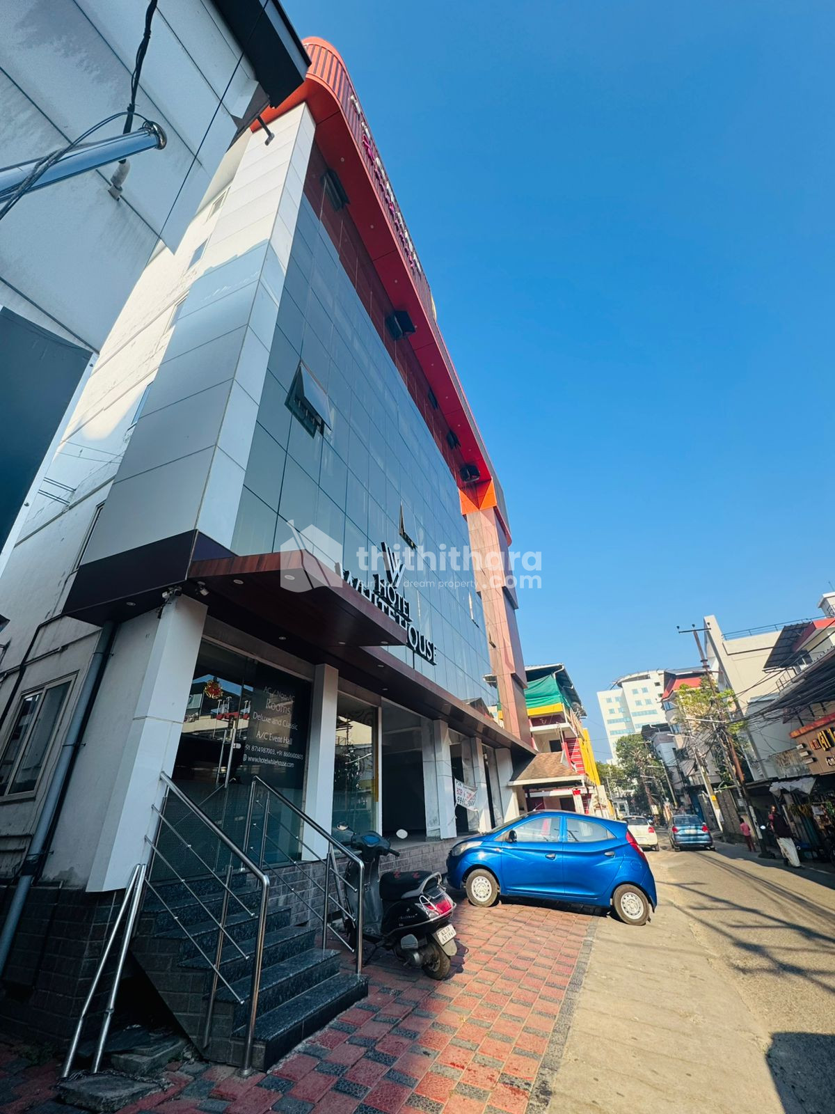 Commercial Building available for Rent in Chittoor Road Ernakulam