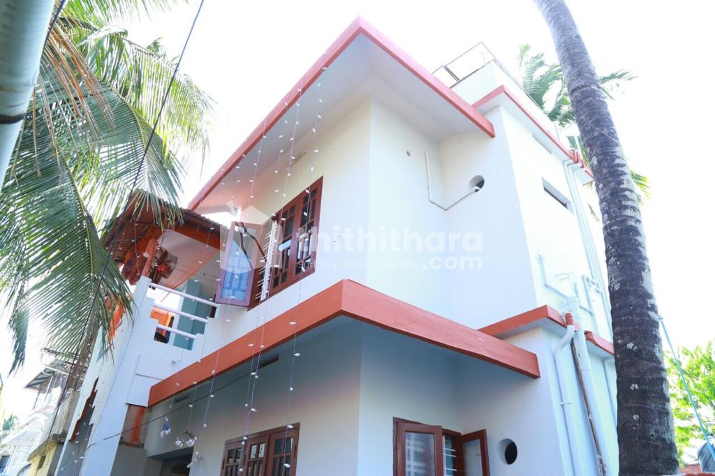 House for sale @ fort kochi