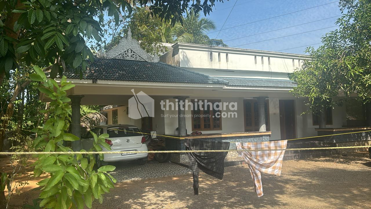 2 BHK Independent House available for Sale in Aluva Ernakulam