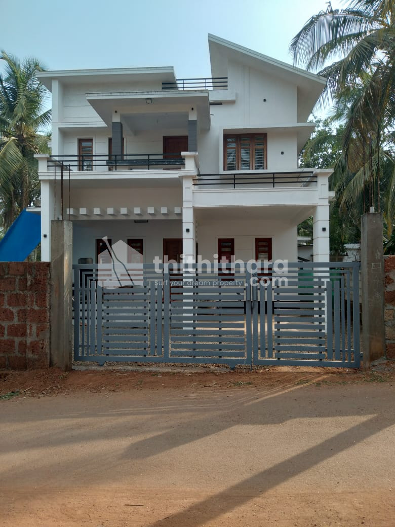 4 BHK house for sale at Pallikkal Bazar ,Malappuram