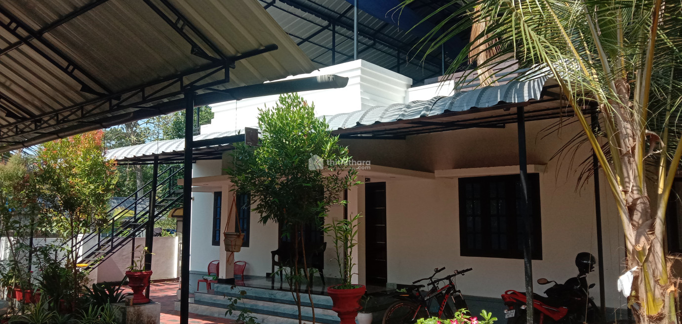 13 Cent Plot with residential house for sale at Anandeswaram, Ambalappuzha 