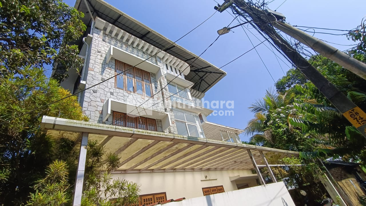 7 BHK Independent House for sale in Alappuzha