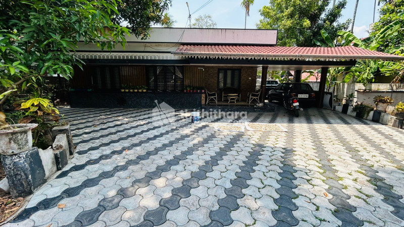 4 BHK Independent House available for Sale in Karunagappally Kollam