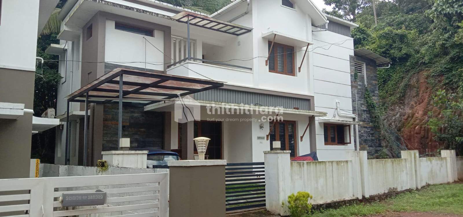 4 BED attached 4 year old KOZHIKODE, Chelavoor