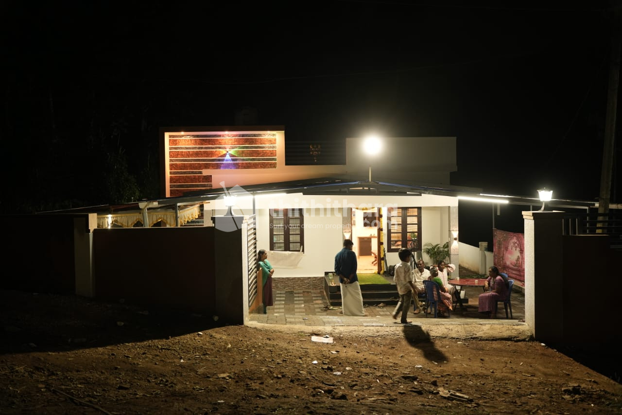 2BHK Independent House available for Sale in Udumbanchola Idukki
