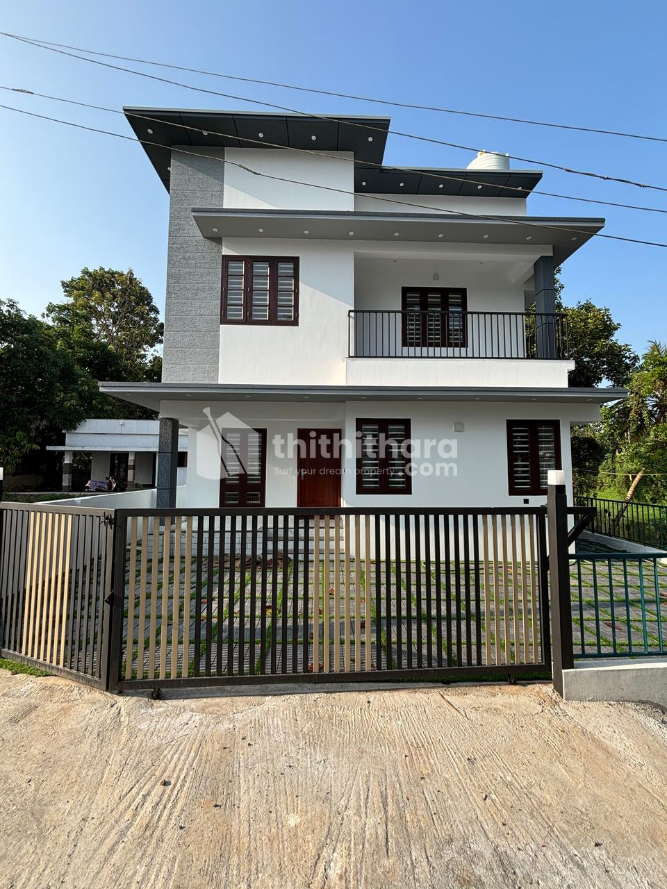 3 BHK Independent House available for Sale in Aluva Ernakulam