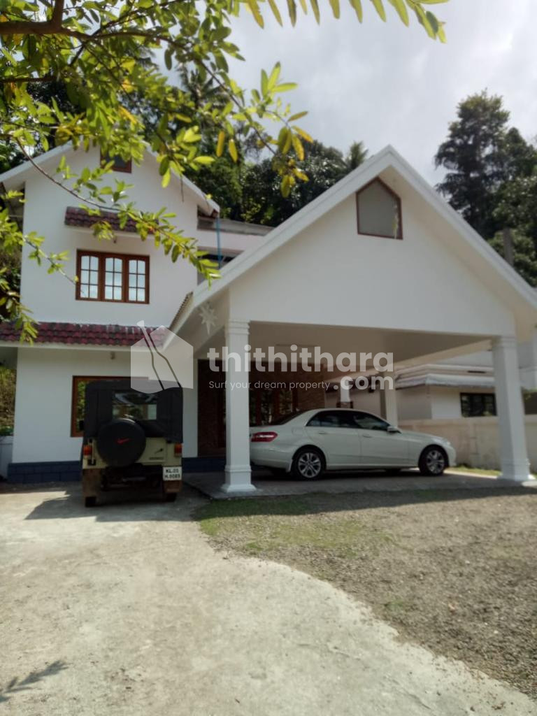 4BHK Independent House available for Sale in Devikulam Idukki