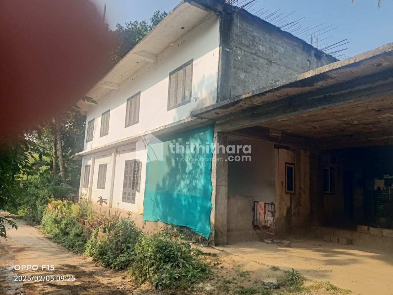 Commercial Land with Building for sale at Udumbanchola Idukki