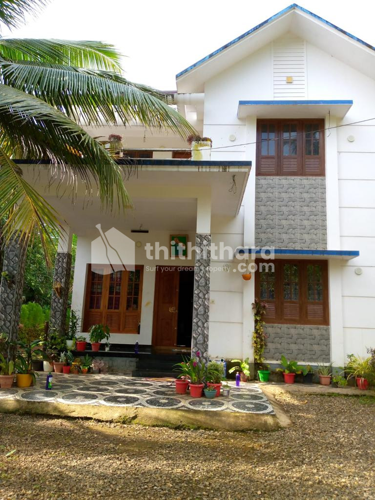 3 BHK House for sale at Mannuthy ,Thrissur