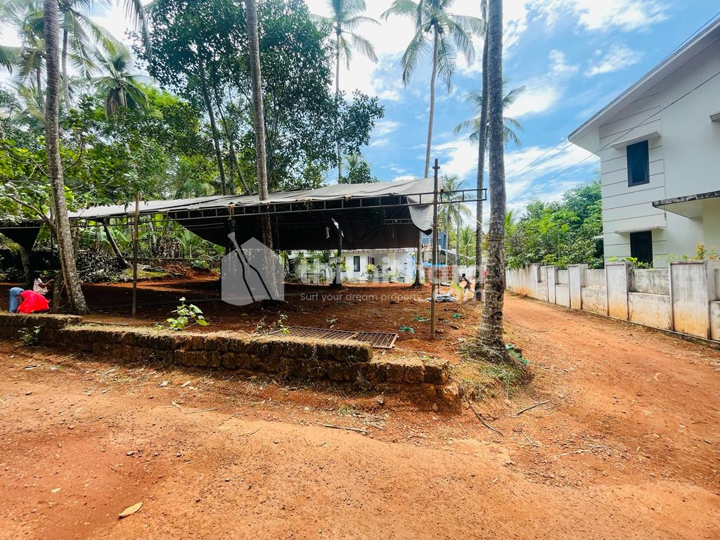 10 cent square plot for sale at Moscow para ,Calicut university