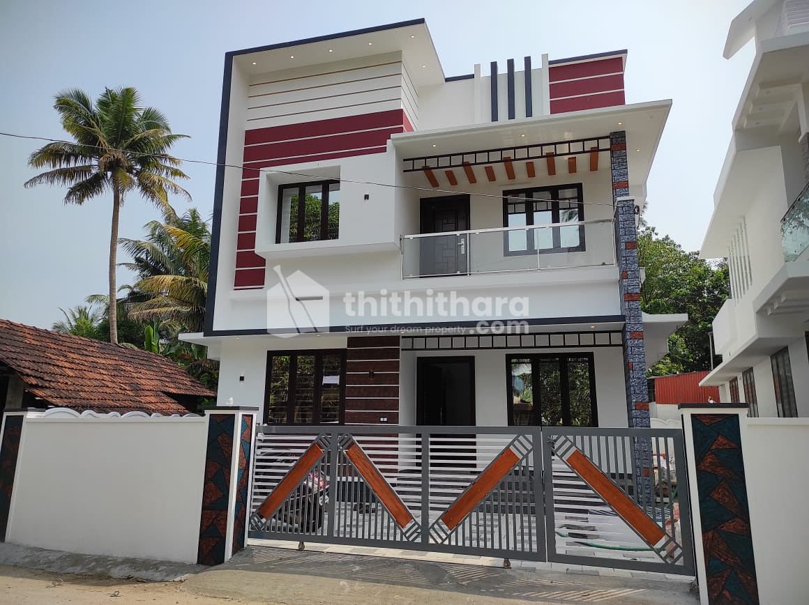 Mannuthy 1550 Sqft,4.190cent,4bhk  New villa ,Thrissur 