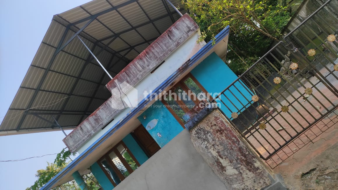 3 BHK Independent Hose for sale at Irinjalakuda Thrissur 