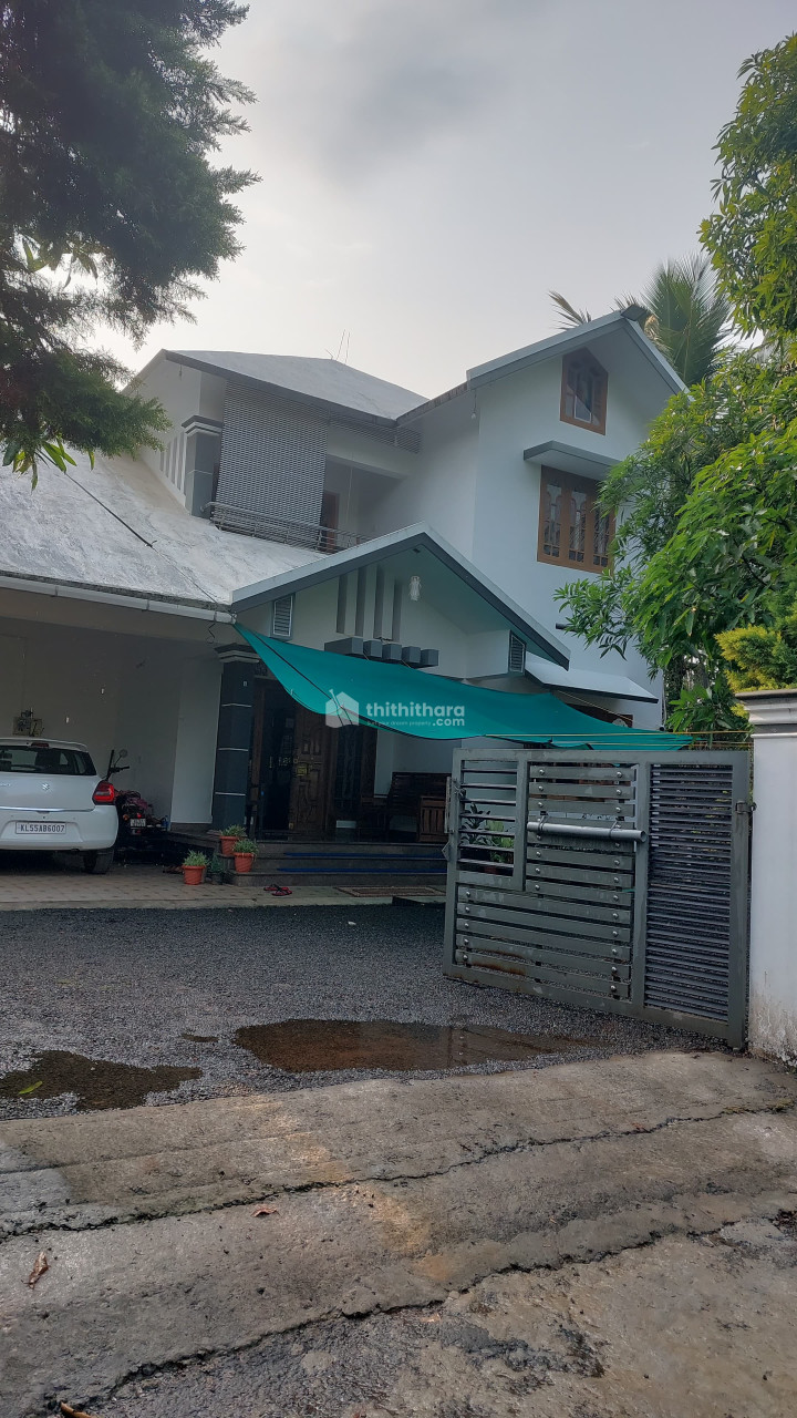 5 BHK Independent House available for sale in Koombara Kozhikode