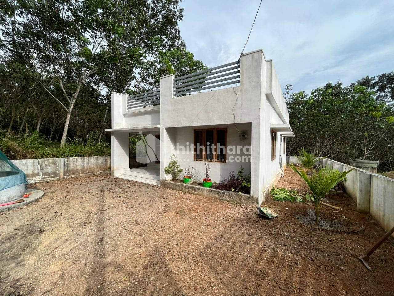 2 BHK Independent House for sale at Adoor Pathanamthitta