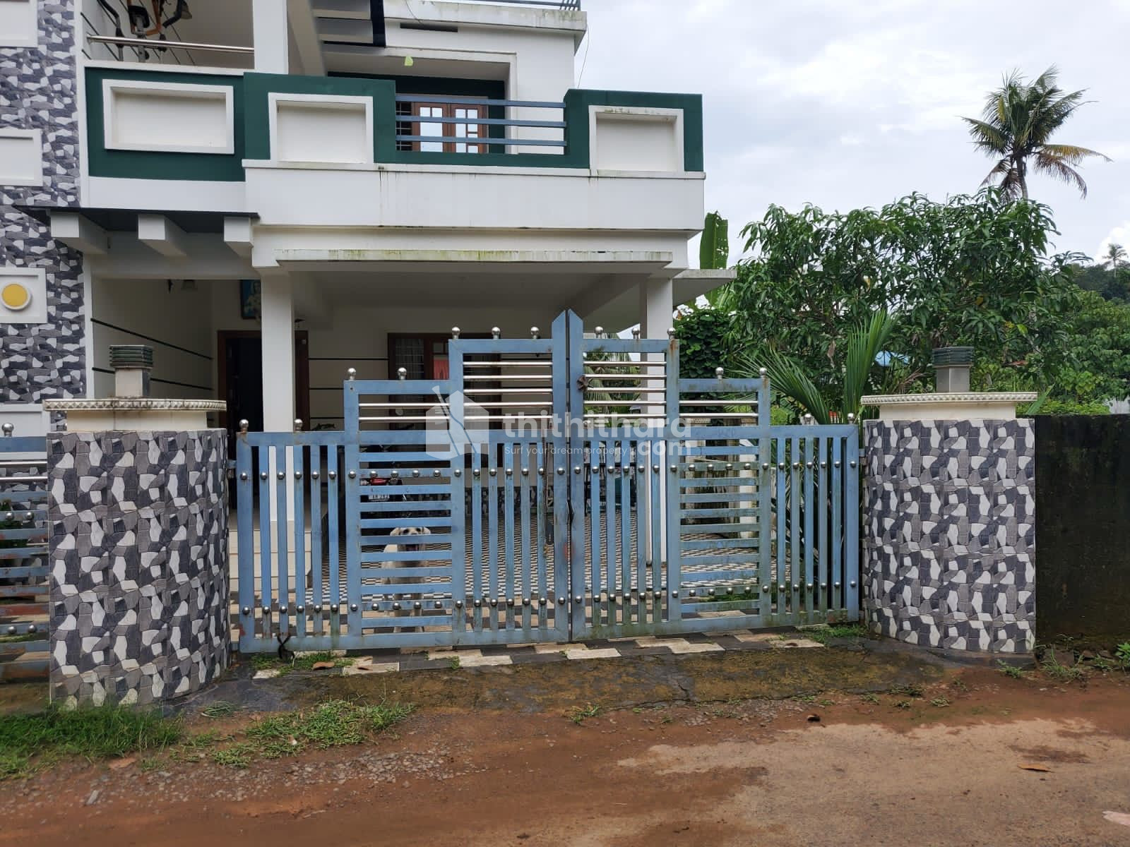 4 BHK Independent House available for Sale in Chottanikkara Ernakulam