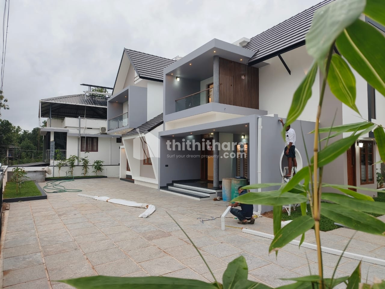 4 BHK Independent House available for Sale in Kuzhivelipay Ernakulam