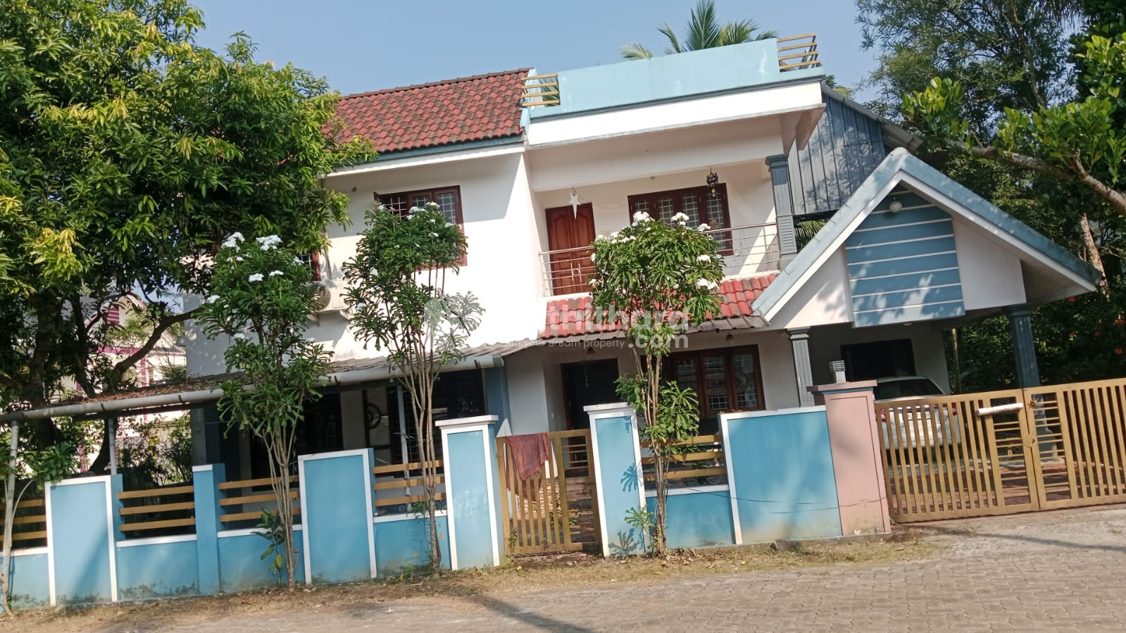 4 BHK Independent house for sale in Perumbavoor Ernakulam
