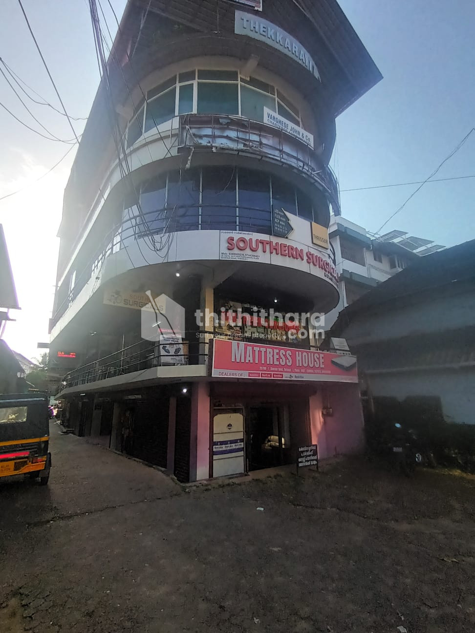 Retail Space available for Sale in Near saroja hospital Thrissur