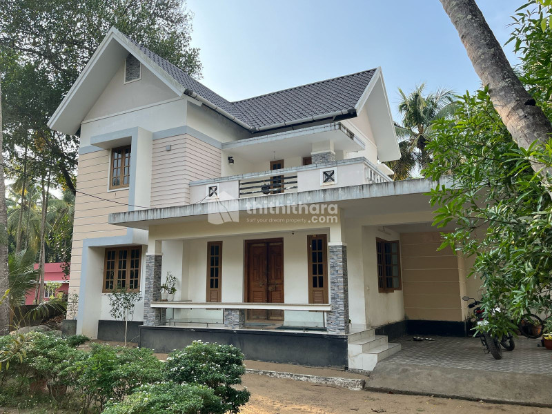3 BHK Independent House for sale at Engandiyoor Chavakkad Thrissur 