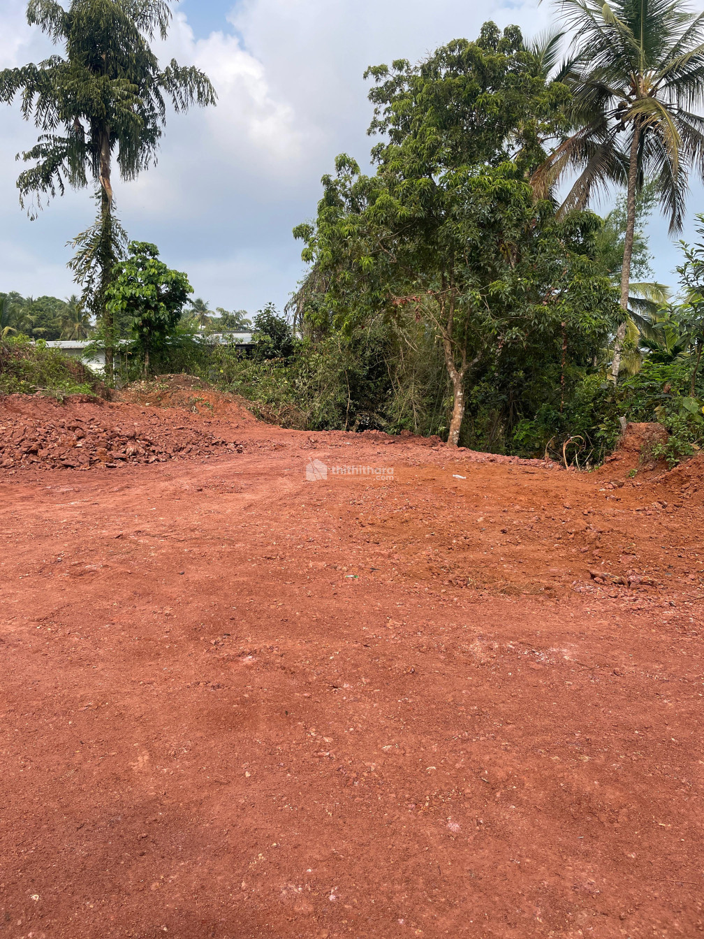 Residential Land available for Sale in Pottammal Kozhikode